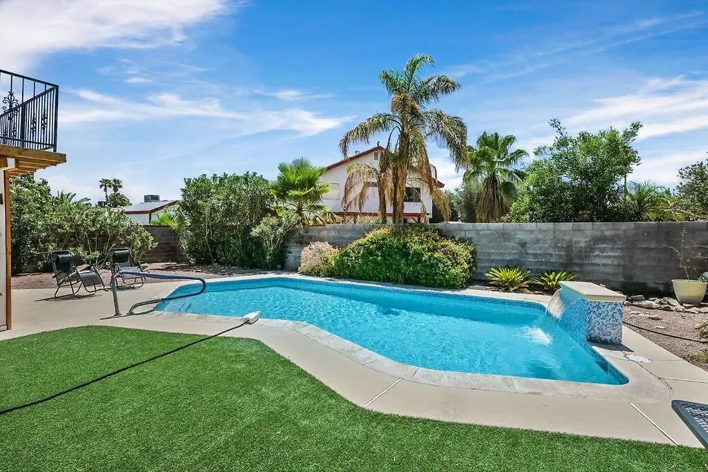 Oh My Gosh! Look At This One! Las Vegas